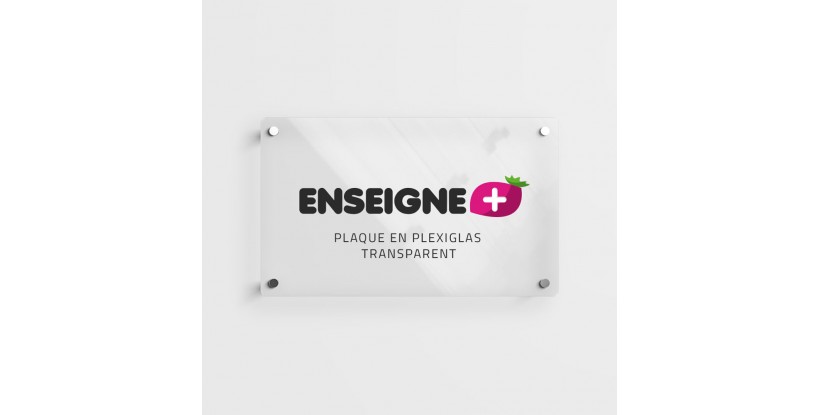 Lettrage des plaques par plexiglas