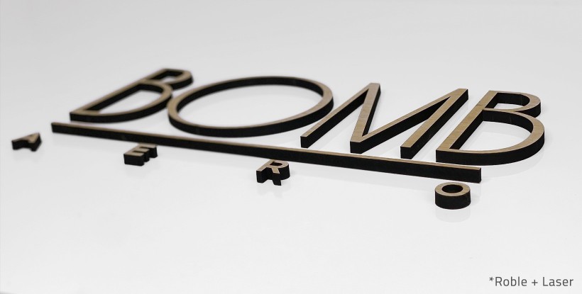 Lettres en bois découpées au laser