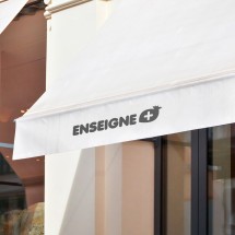 Auvent Sur Mesure Pour Facade de Magasins