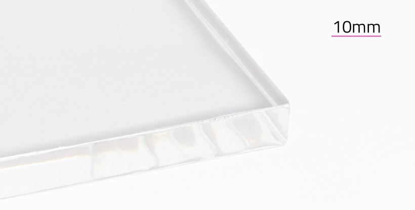 Plaque de plexiglas 10 mm avec coupe personnalisée