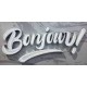 Lettres « Bonjour » avec perforation frontale de style arabe