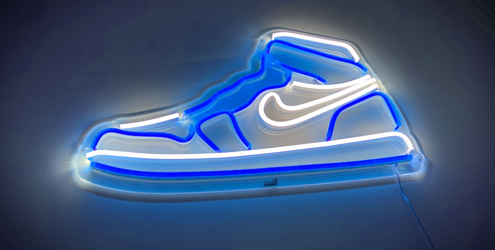 neon blue jordan 1