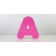 Lettre en relief creuse en aluminium