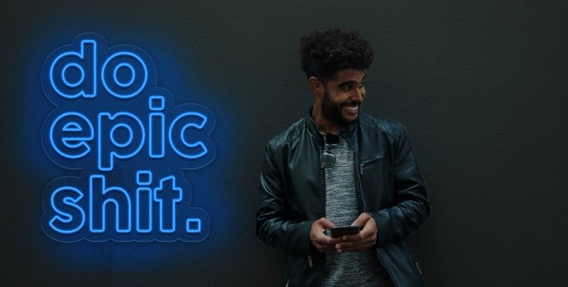 Neon do epic shit.