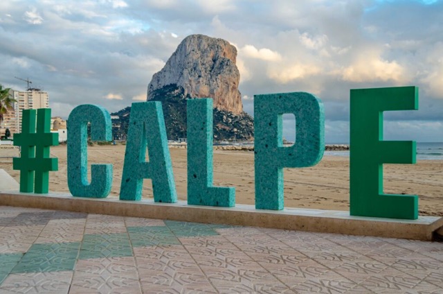 lettre geante Calpe
