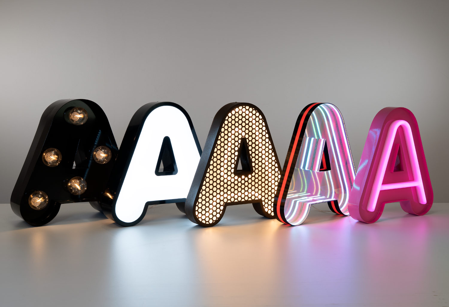 Comment sont fabriquées les lettres lumineuses ? Le processus complet étape par étape